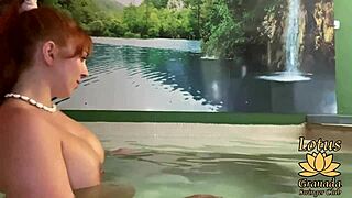 I fuck a stranger in the club