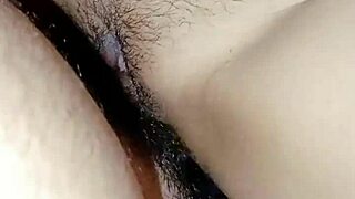 This swinger group enjoys close up fun with friends