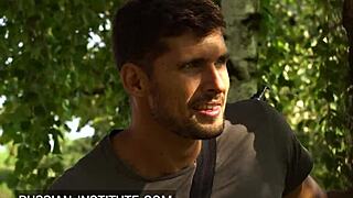 Mina Sauvage and Shona River in outdoor threesome