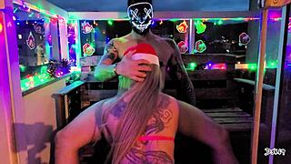 Our sexy Christmas with a sloppy blowjob and cumshot as a gift 😘