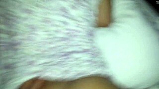 Cojiendo a la clienta in hot hotel doggystyle! 🔥