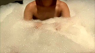 Perverted Couple Having Sex in Bubble Bath?