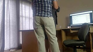 Boss Level Caught Fucking The Secretary For A Pay Raise