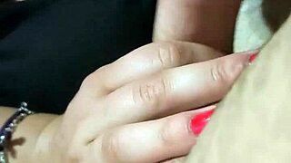 Italian redhead enjoys the session.