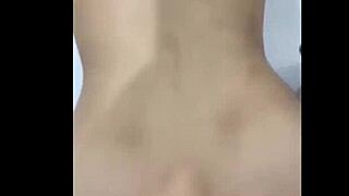 Asian teen gives intense blowjob to vietnamese guy