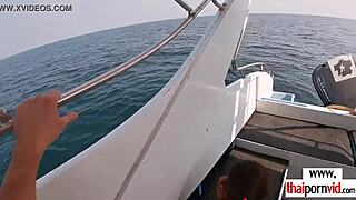 泰国女友喜欢户外生猛操干！🔥