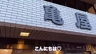 Is My Wet Hair Sexy In This Narrative Scene?