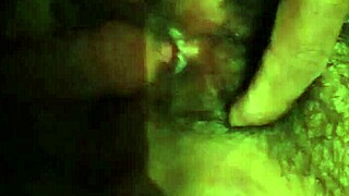 印度人妻Devaki群P遇陌生人狂欢