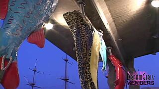 blonde flashes in public