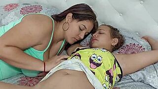 Samara and Bony suck each other's pussies!