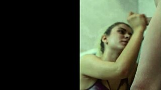 Blonde teen sucked cock in the kitchen 😏