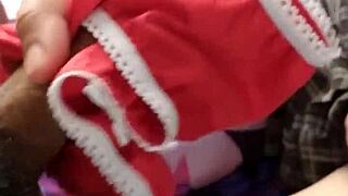 entrené a mi colegiala para masturbarme cada que robé uno de sus calzones sucios ya sabe que es hora de hacerme la chaqueta ¿y no dice nada morras de escuela