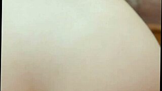 Guy cheats with russian girlfriend in bed