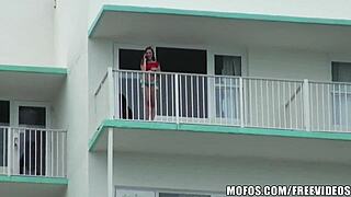 i watch her flash and masturbate for her boyfriend