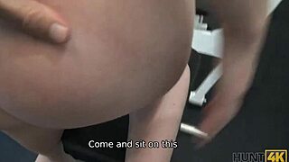 chick offers trimmed pussy for cash in gym