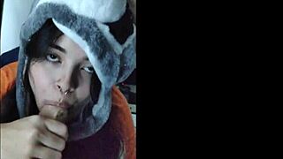 She Wants To Suck White Moon