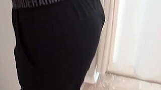 Cute Faces Love Big Cock in Mouth