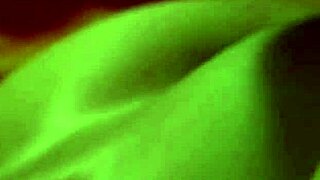 sensual blowjob from indian babe feels amazing