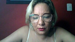 dei para o tecnico do gas com o casal vizinho instagram lolahistoria e-mail lolacontosehistorias gmail com