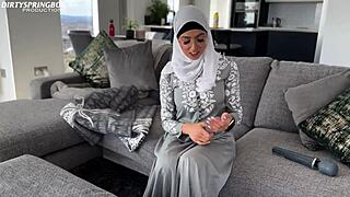 Maid Aaliyah Yasin stumbles upon wild sex toys