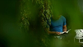 I go around wit my public bush n get blowjobs