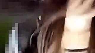 exhibitionist shemale shows ass in the shade