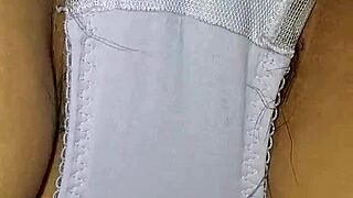 quan lot trang dep in a beautiful traditional setting