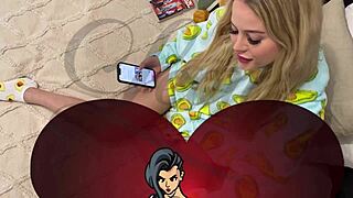 i'm ms avocado teasing mr shorts with a handjob