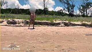 nude wife dares voyeur at clothed beach