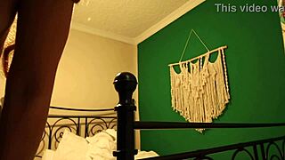 i grind on this bedpost like it's a huge cock 😈