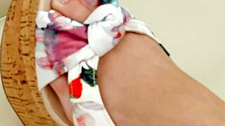 Beautiful Brunette Teen Enjoys Casting Interview With Mommy