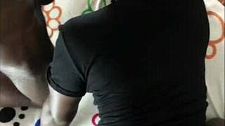 I met a girl online and we connected right away.