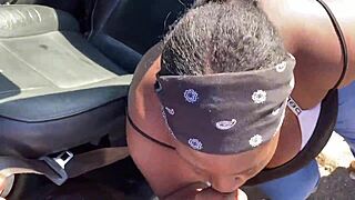 Thot gets mad sucking dick in public 😡