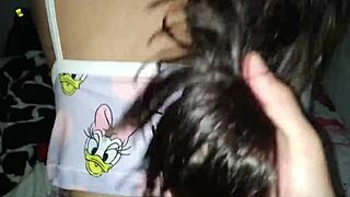 Me dice mi amor mientras le digo mi perra hermanastra cachonda en video real HD