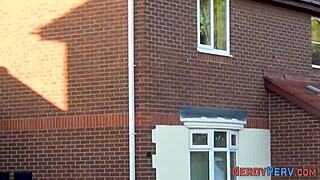 Amateur tricked into blowjob facial