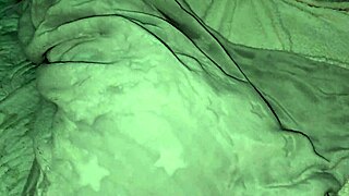 Fucking My Girlfriend's Big Pussy In Her First Homemade Sex Video