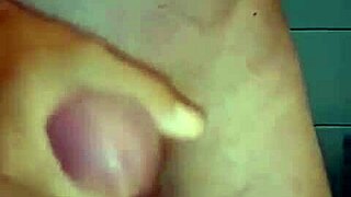 i pleasantly jerked off watching hungarian european amateur solo masturbation video 😏