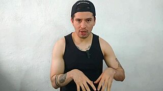 Wow, convinced my straight buddy to let me taste him!