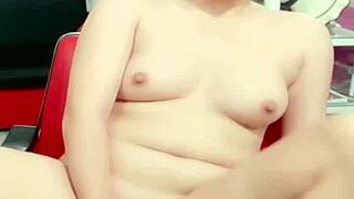 who knows this asian girl and her everyday life