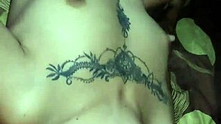 姐夫操我老公在一旁偷拍