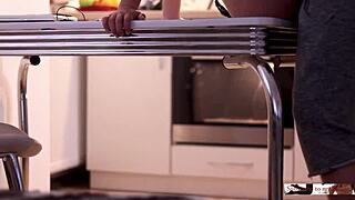 Quick homemade sex before dinner with wife