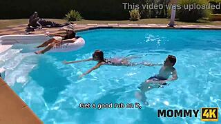 i'm the mommy who keeps doing it outdoors with shaved pussy