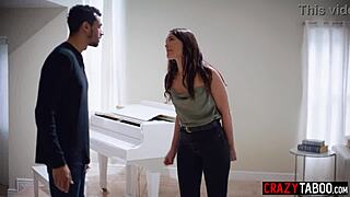 Katrina Colt Begs Alex Jones for Rough Sex