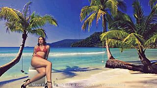 She fucks herself with that glass dildo