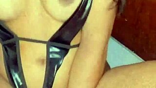 Delicia's First Time at 19, Feeling Intense Pleasure from Masturbation