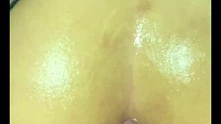 Big ass gave herself up to hot anal and pussy fucking