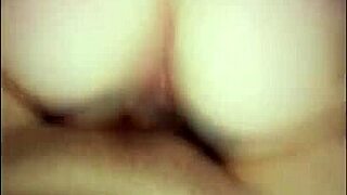 Pretty Teen Rides To Orgasm And Cumshot During Netflix!