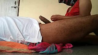 Indian Desi Bhabhi Blows Job Outdoor!