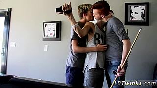 我爱甜美gay猛男用台球杆狂操