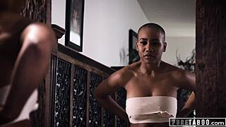 Big Tits Queen in 3D Anime Outfit